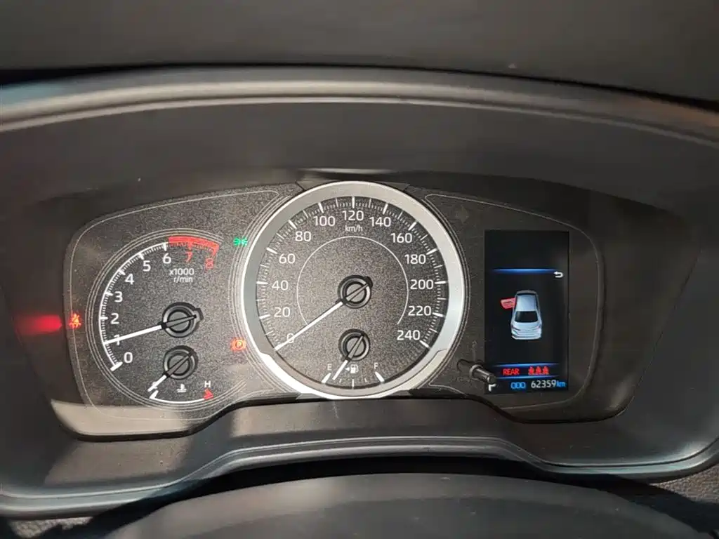 Toyota Corolla 2023 1.2T Pioneer Edition фото 12