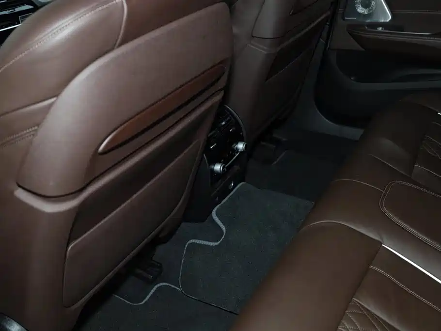 BMW 6 Series GT 2019 630i M Sport Grand Tourer Edition фото 27