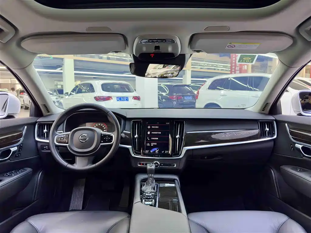 Volvo S90 2017 2017 T4 Inscription