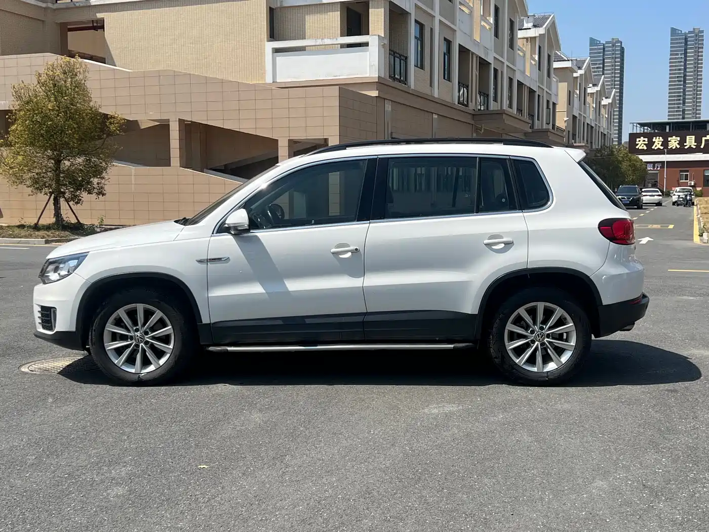Volkswagen Tiguan 2016 Model 300TSI Automatic 4WD Trend Vision Edition фото 5