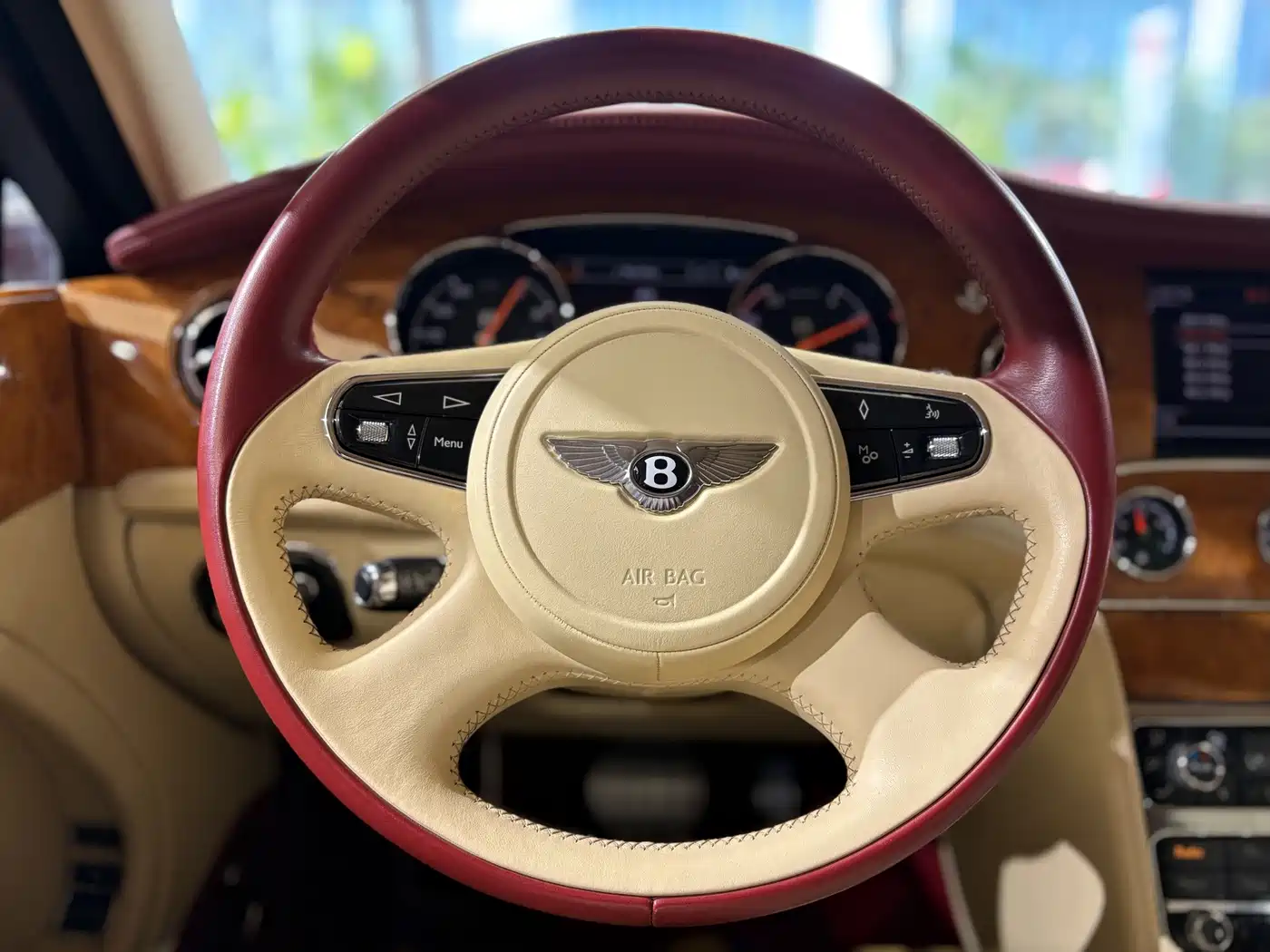 Bentley Mulsanne 2013 6.8T Mulliner Special Edition фото 14