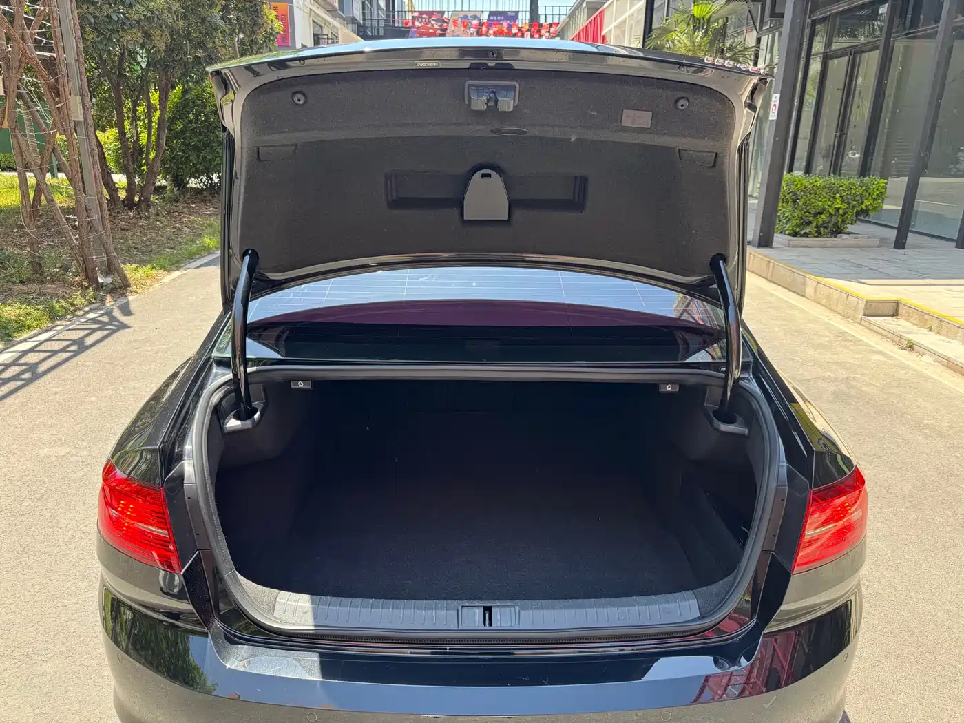 Volkswagen Magotan 2017 380TSI DSG Luxury фото 16