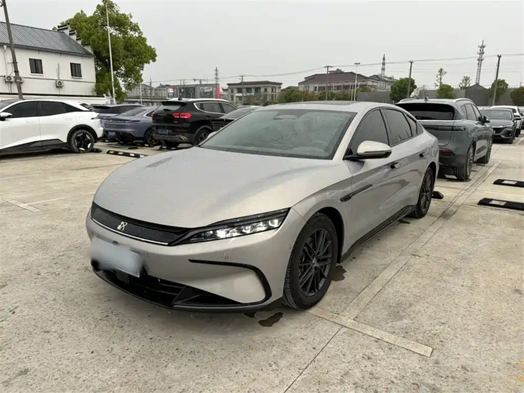 BYD Han 2026 DM-i Smart Driving Edition 245km Premium фото 2