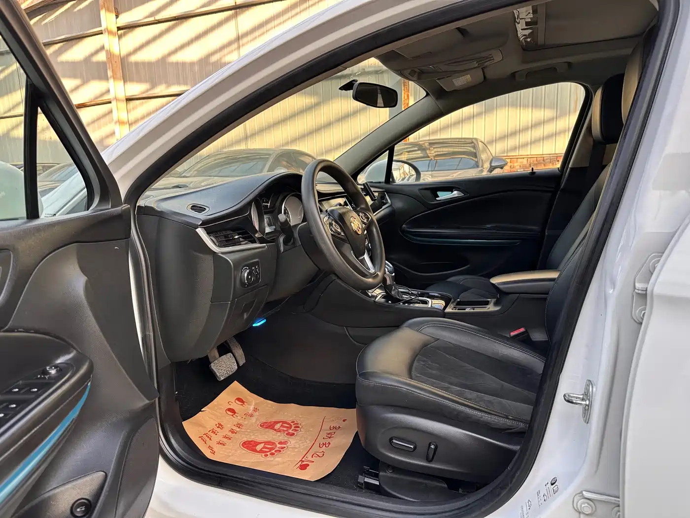 Buick Verano 2015 Sedan 20T Dual-clutch Elite фото 4