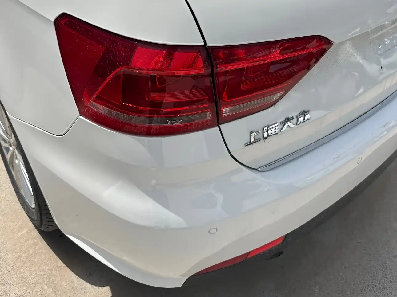Volkswagen Lavida Tour 2013 1.6L Automatic Comfort фото 6