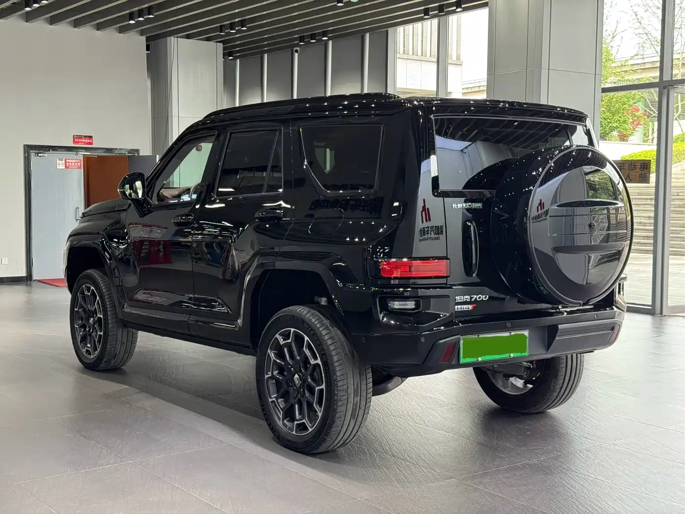 Tank 700 New Energy 2024 Hi4-T Extreme Edition фото 7