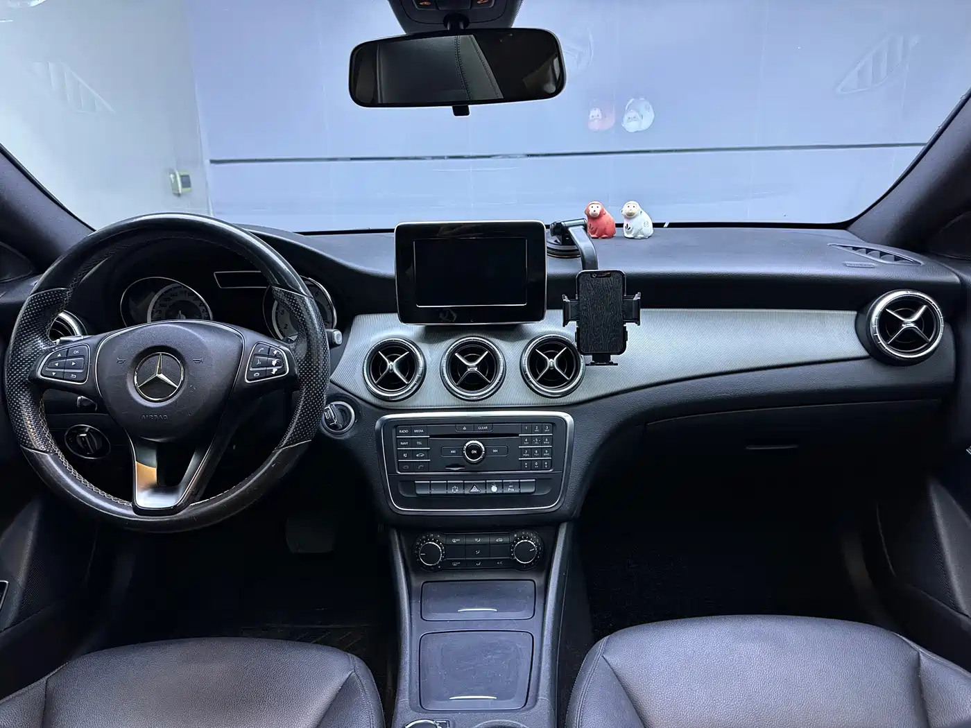 Mercedes-Benz CLA (Import) 2015 CLA 200 фото 7