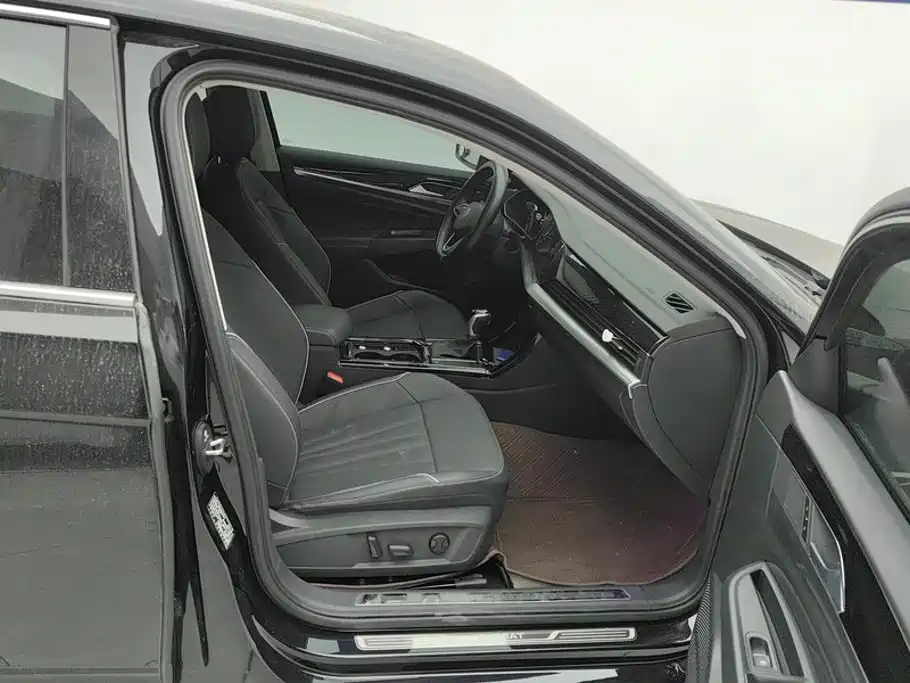  Volkswagen Passat 2024 380TSI Starlight Dragon Soaring Edition 8