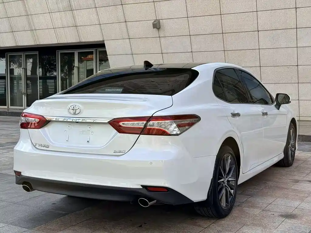 Toyota Camry 2022 2021 2.5G Luxury Edition