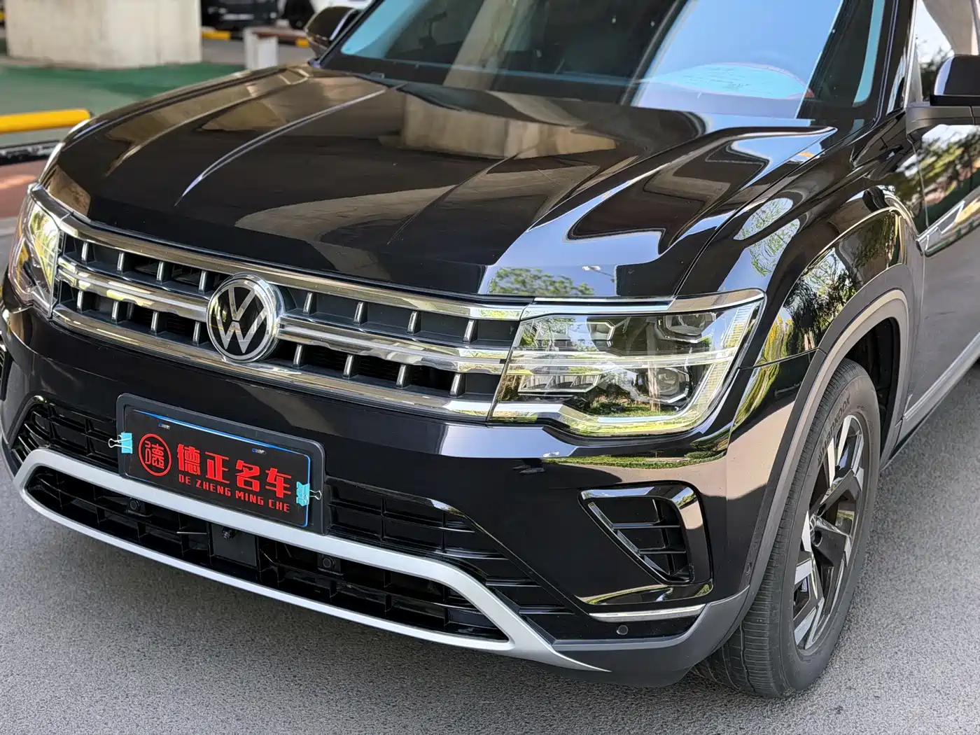 Volkswagen Teramont 2023 330TSI FWD Premium Luxury Edition фото 9