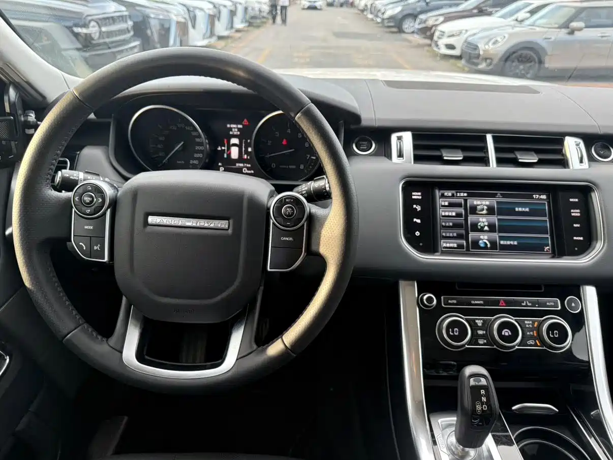 Land Rover Range Rover Sport 2014 3.0 SC V6 HSE фото 9