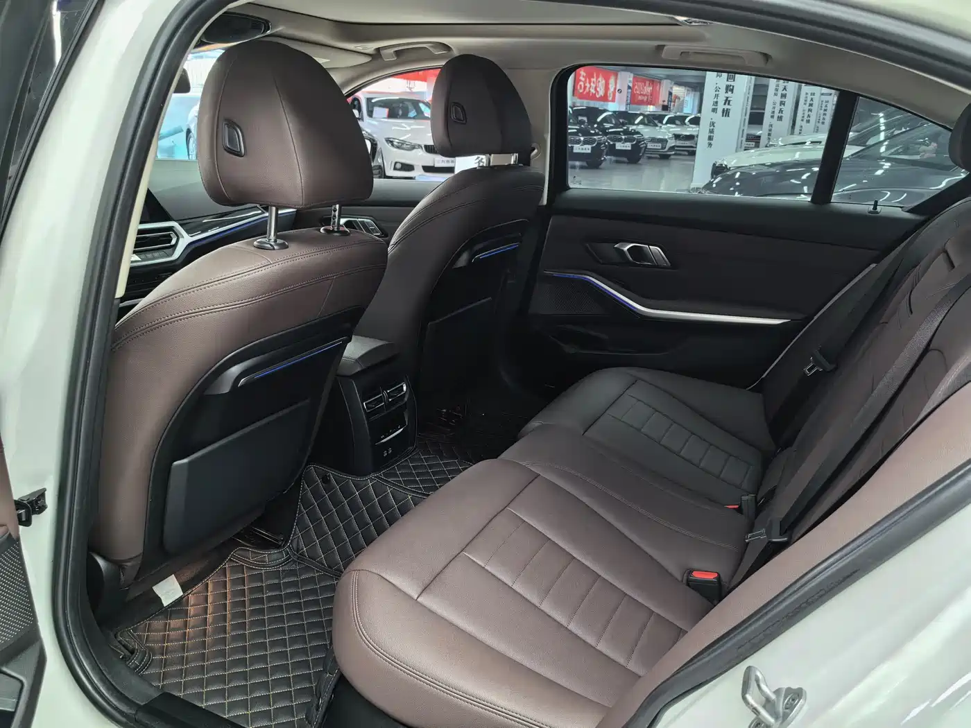 BMW 3 Series 2020 325Li Launch Edition фото 10