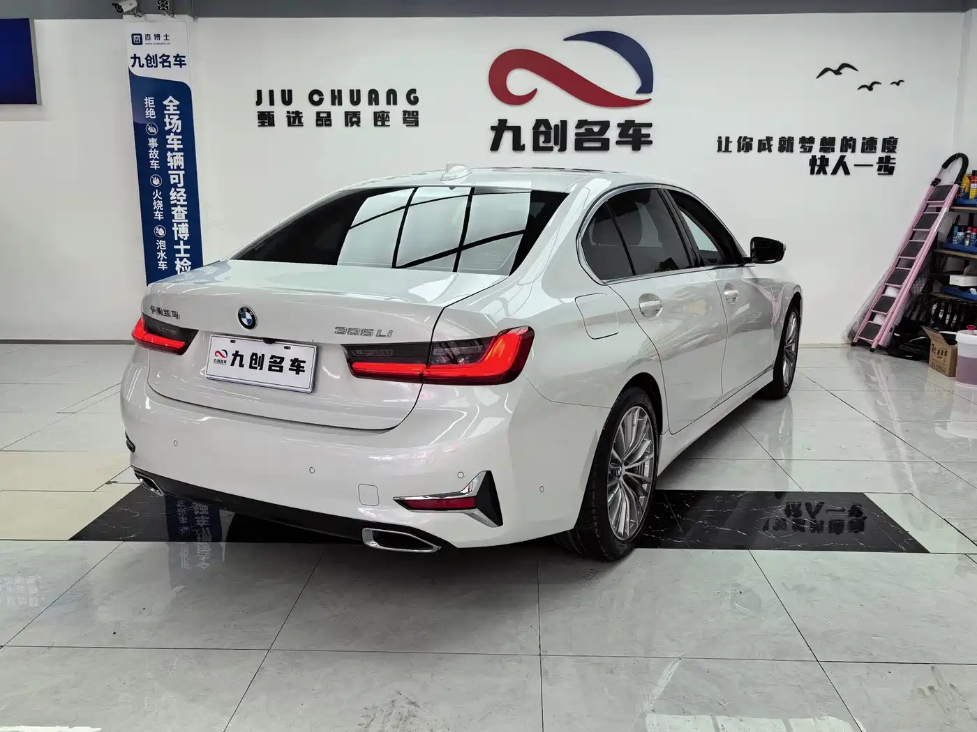 BMW 3 Series 2020 325Li Launch Edition фото 15