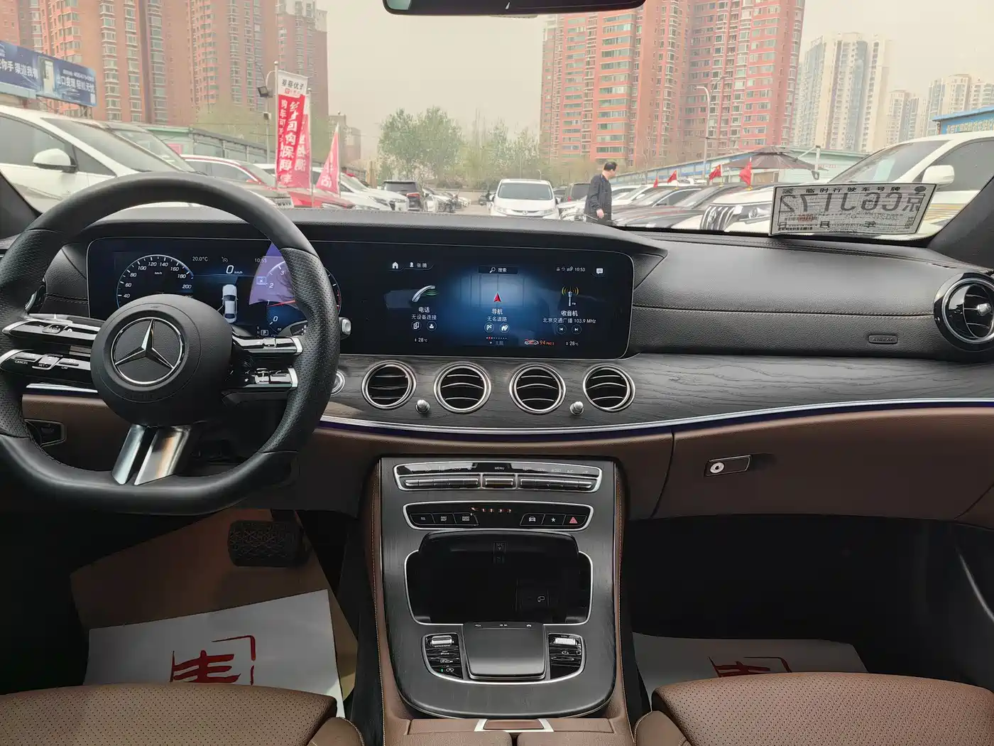 MERCEDES-BENZ E CLASS