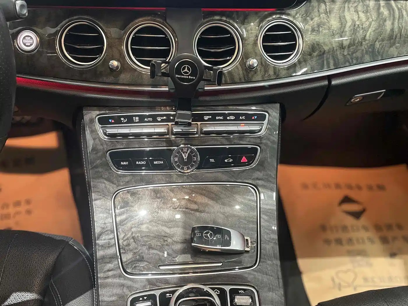 Mercedes-Benz E-Class 2016 E 300 L Fashion Type фото 8