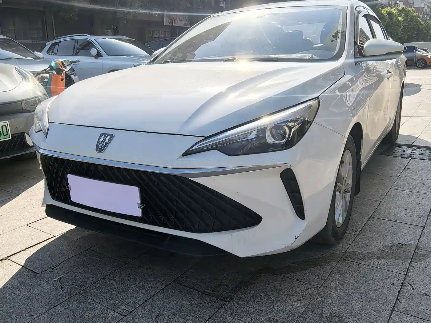 ROEWE I5