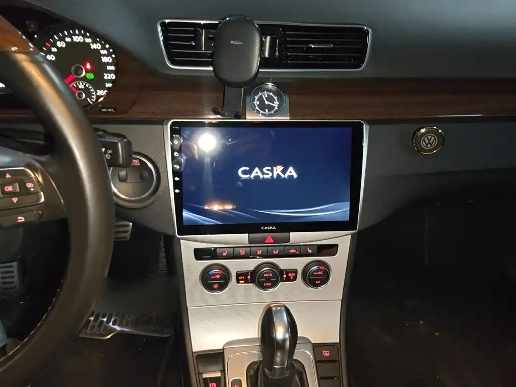 Volkswagen Magotan 2015 Facelift 2.0TSI Premium фото 6