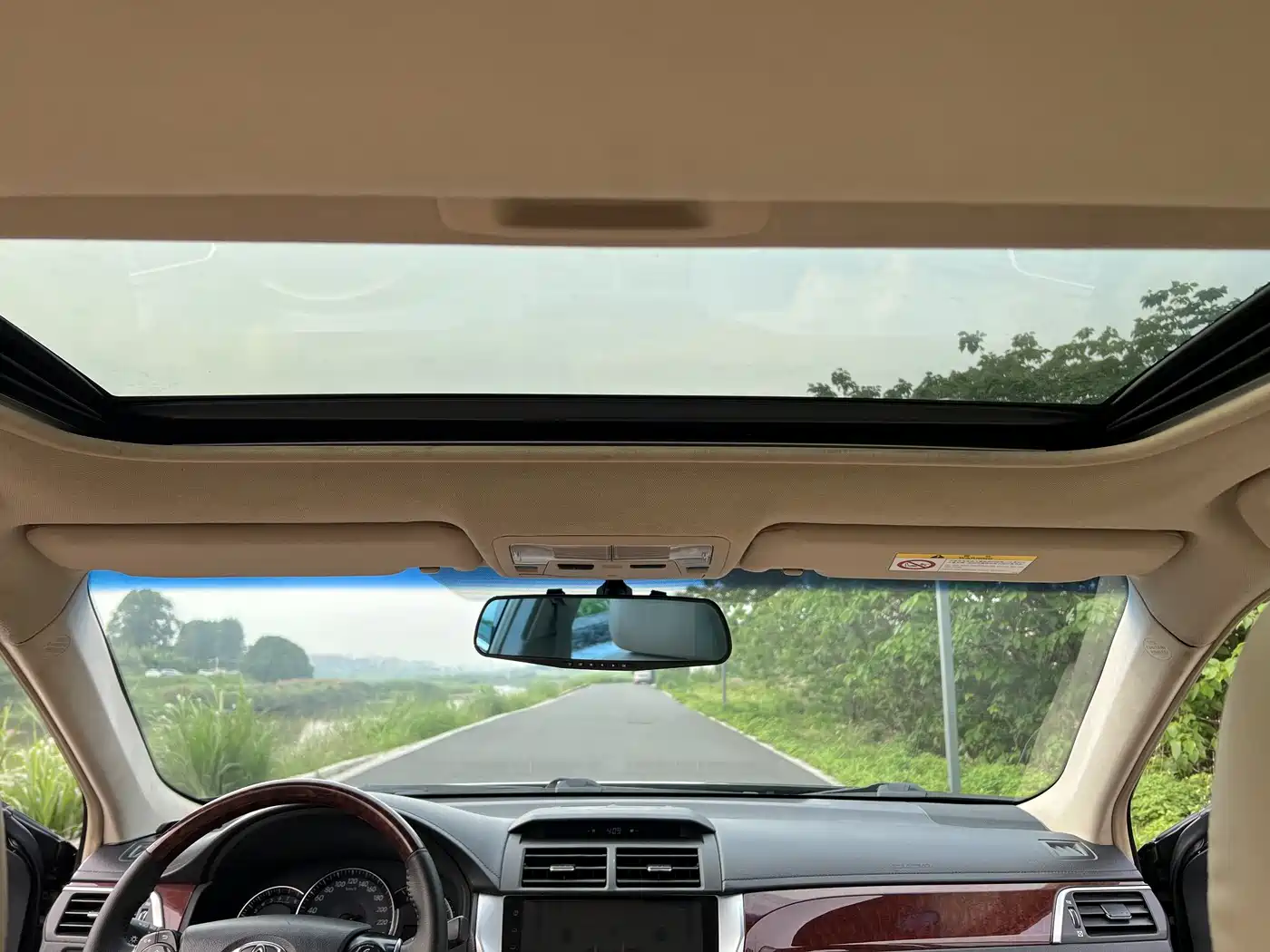 Toyota Camry 2012 2.5G Luxury Edition фото 6