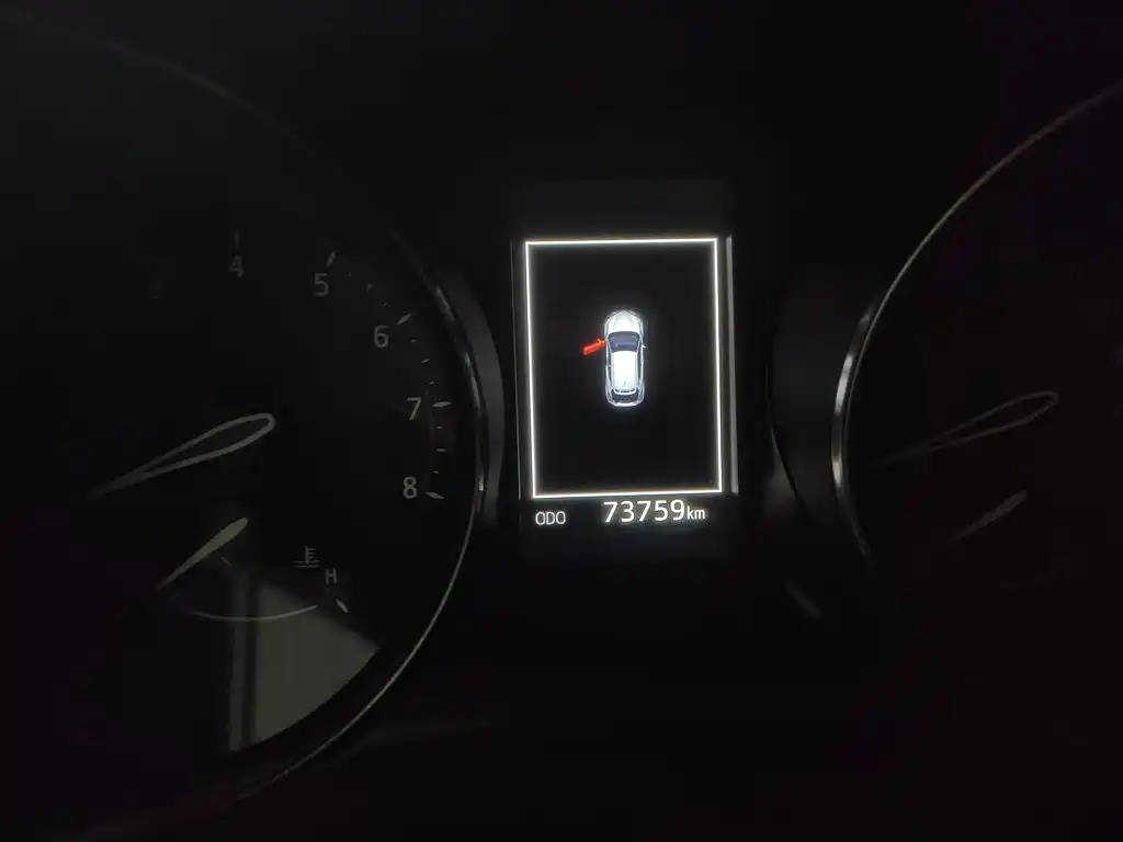 Toyota IZOA 2018 2.0L Speed Edition China VI фото 3