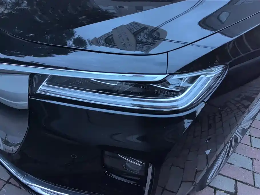 Hongqi H9 2020 2.0T Smart Connection Qi Chang Edition фото 5