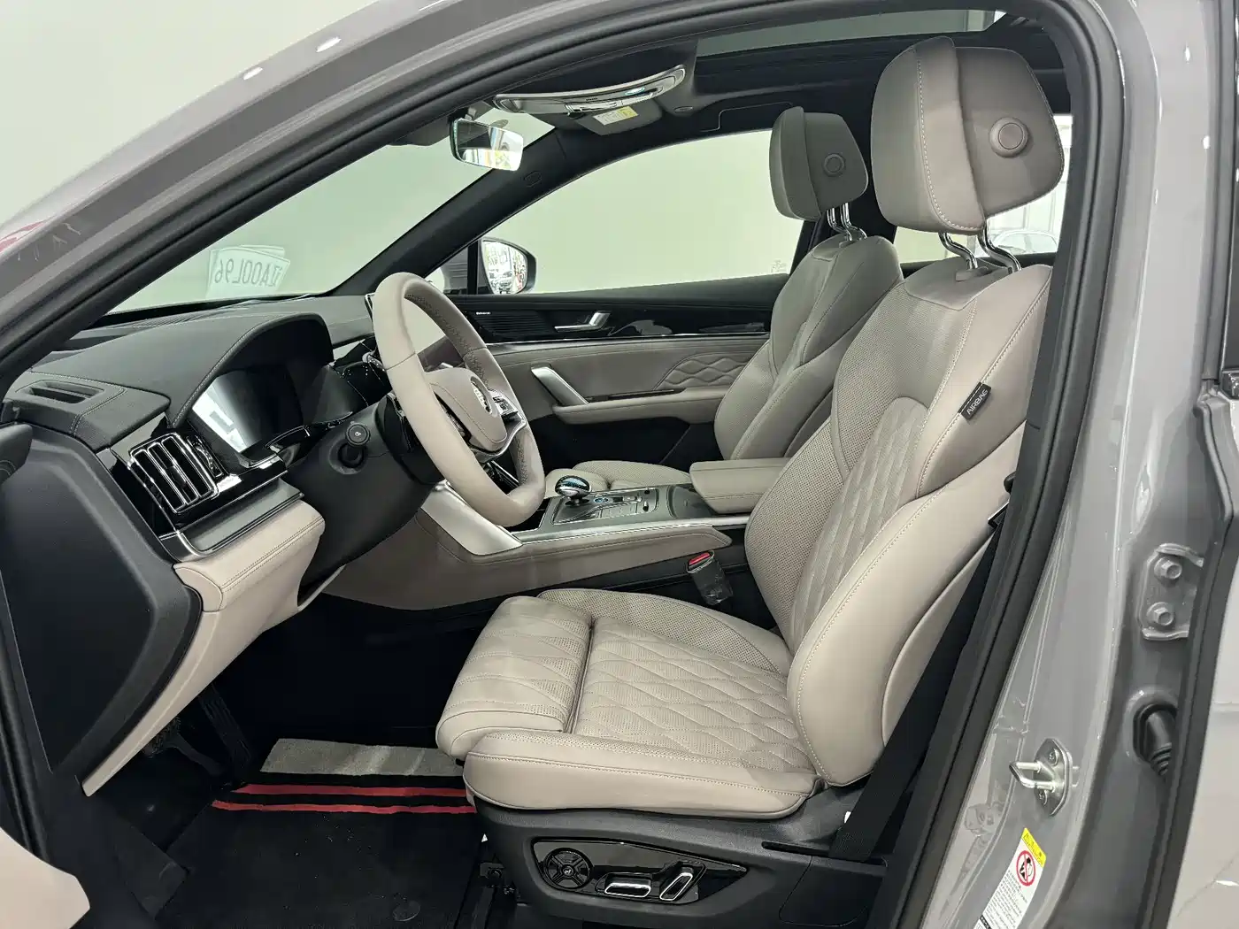 BYD Tang New Energy 2025 Smart Driving Edition DM-i 115KM Flagship фото 8