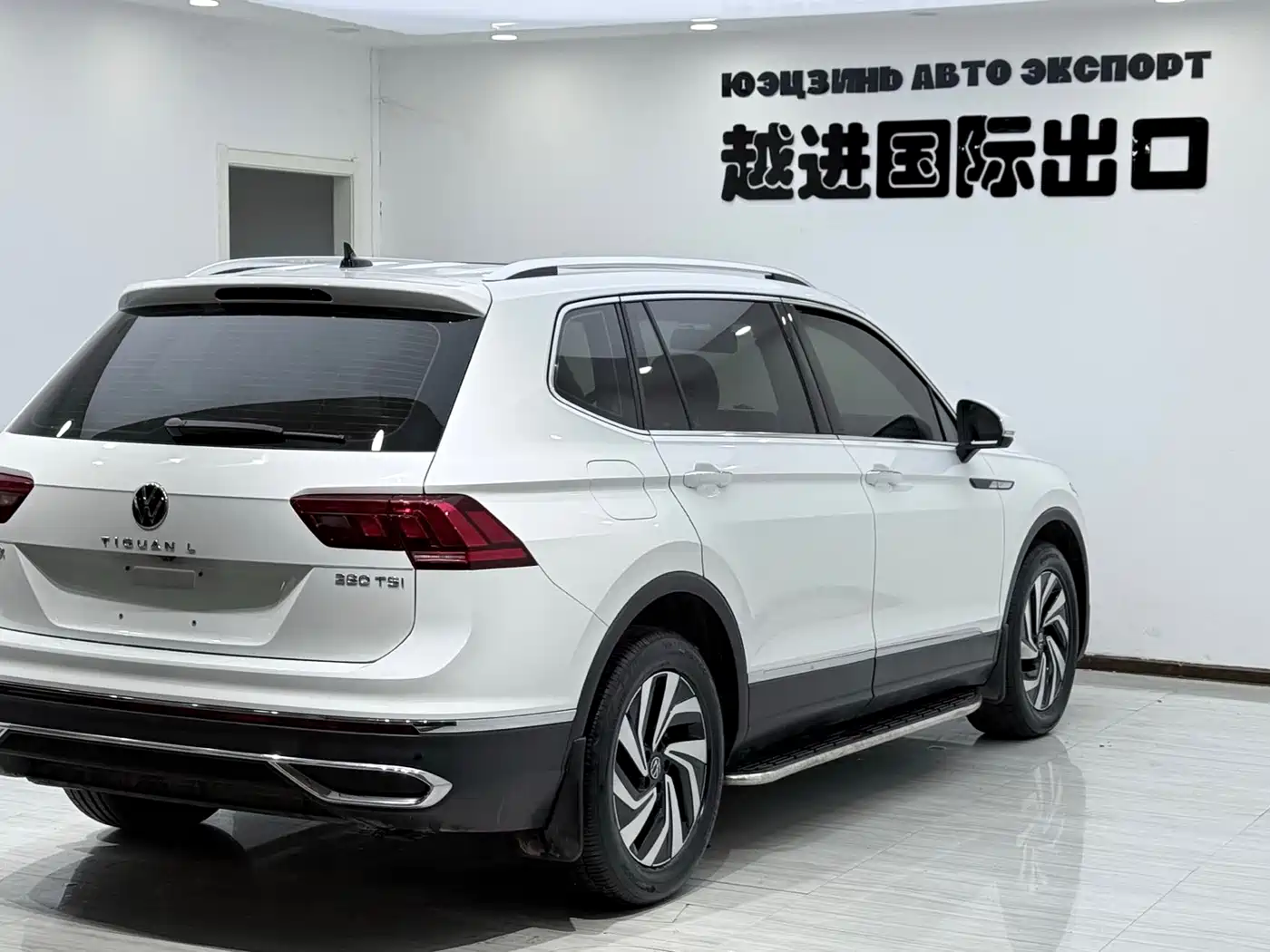 Volkswagen Tiguan L 2023 280TSI 2WD Trend Limited Edition фото 9