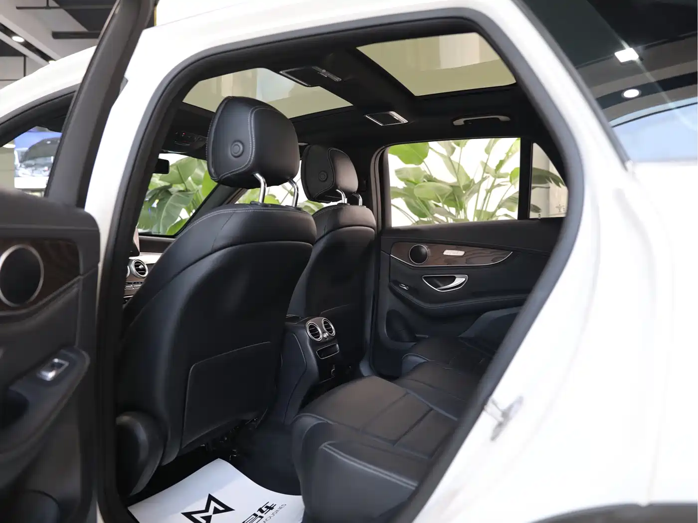 Mercedes-Benz GLC 2020 GLC 260 L 4MATIC Luxury фото 12