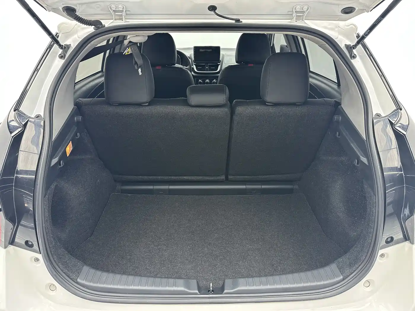 Toyota YARiS L Zhi Xuan 2022 Zhi Xuan X 1.5L CVT Luxury PLUS Edition фото 16