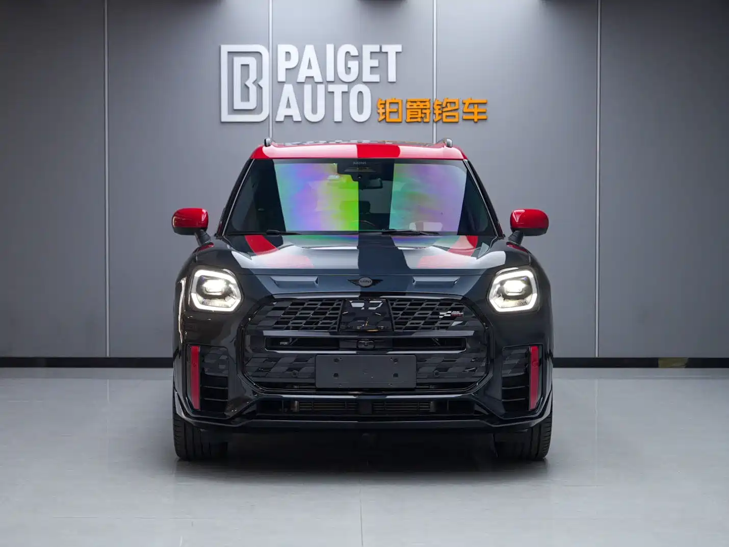 صورة 1 - MINI JCW COUNTRYMAN