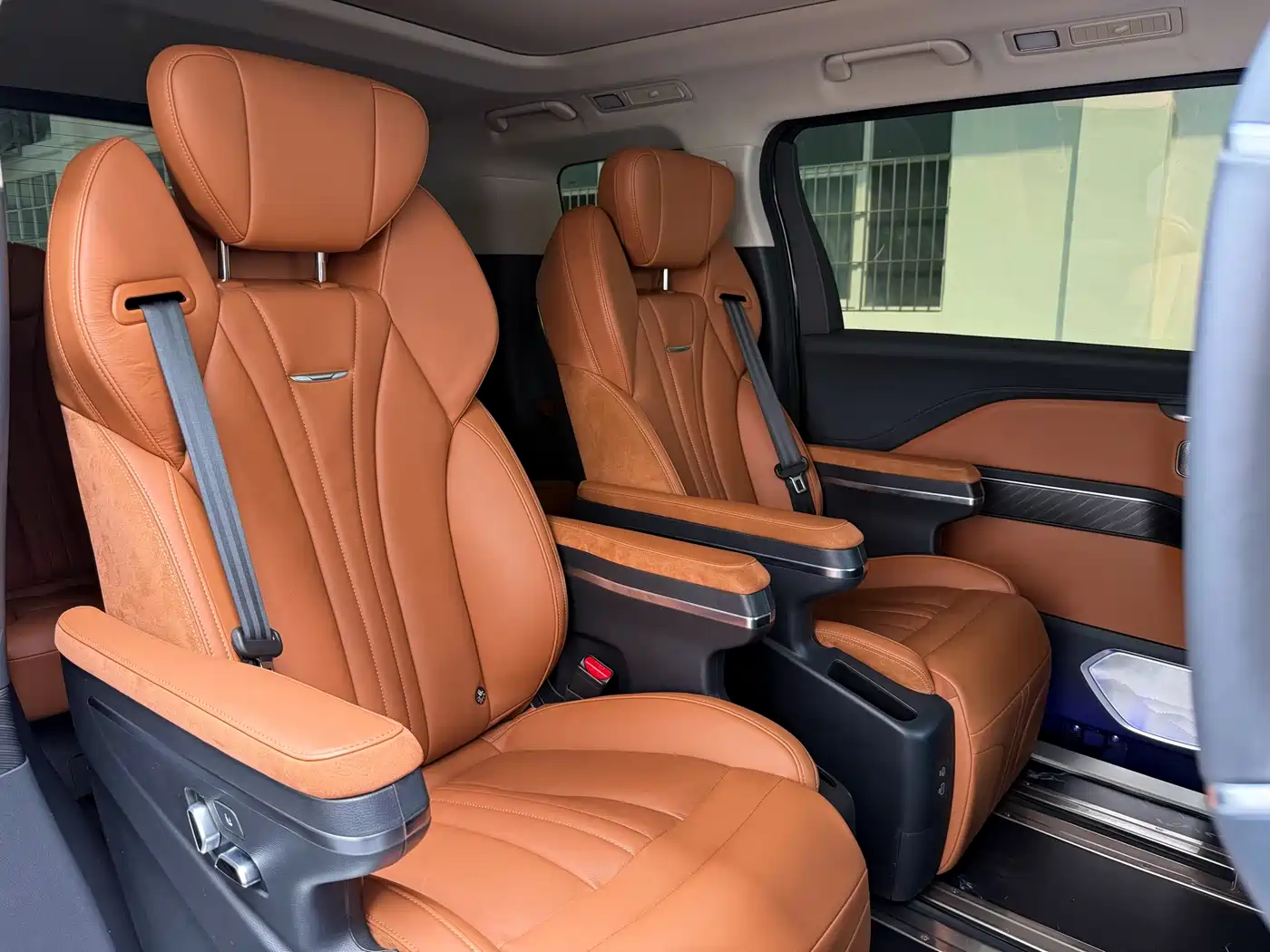 Hongqi HONGQI HQ9 PHEV