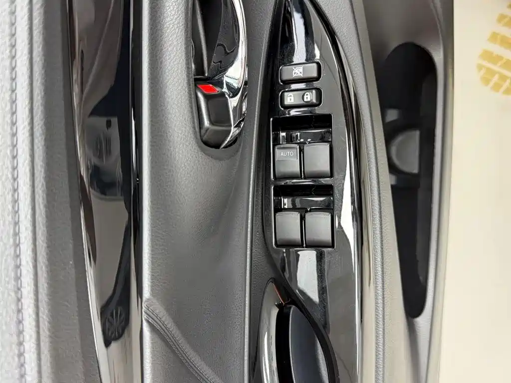 Toyota YARiS L Zhi Xuan 2022 Zhi Xuan X 1.5L CVT Leading PLUS Edition фото 16