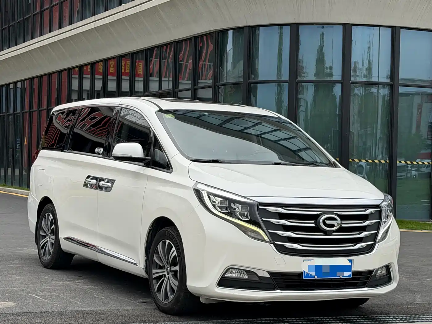 GAC Trumpchi Trumpchi M8 2018 320T Premium Edition фото 3