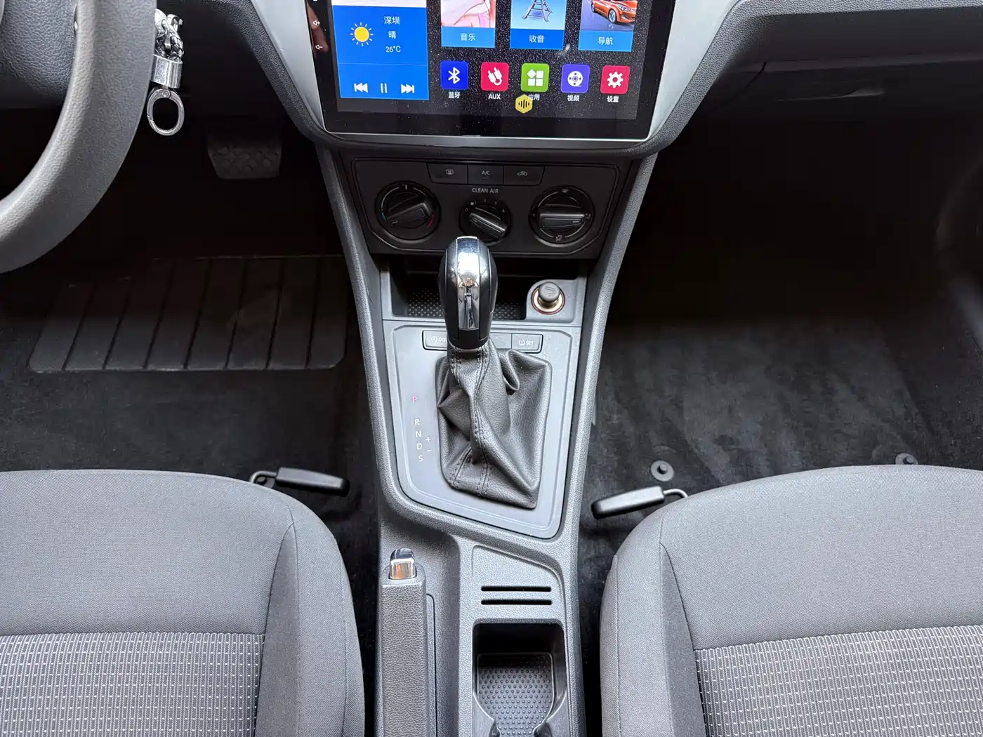 Volkswagen Lavida 2018 Classic 1.5L Automatic Trend China VI фото 14