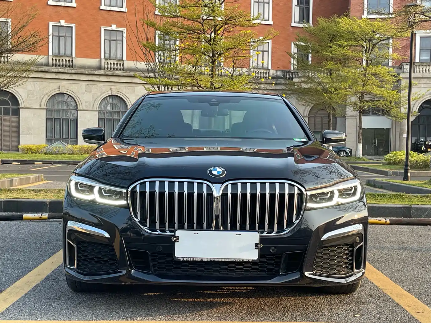 BMW 7 SERIES
