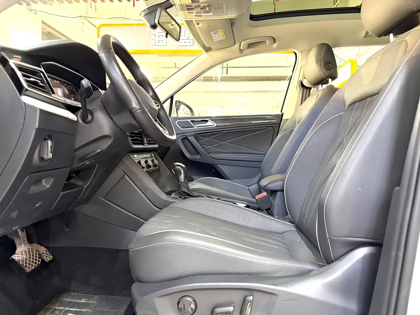 Volkswagen Tiguan L 2023 280TSI 2WD Trend Limited Edition фото 9