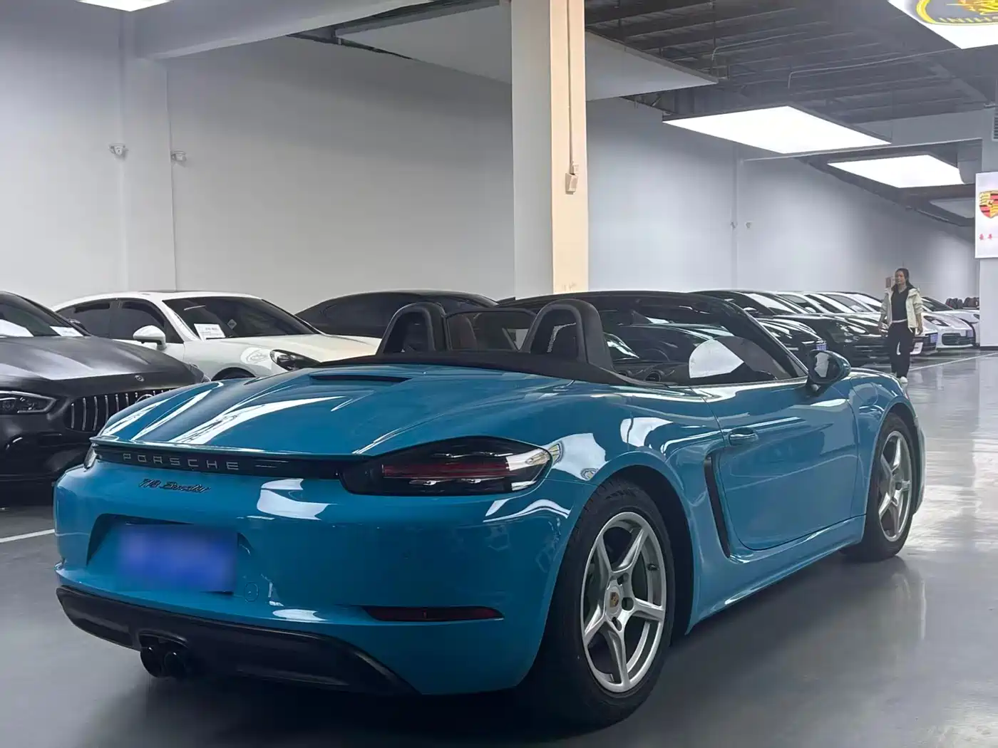 Porsche 718 2018 Boxster 2.0T фото 11