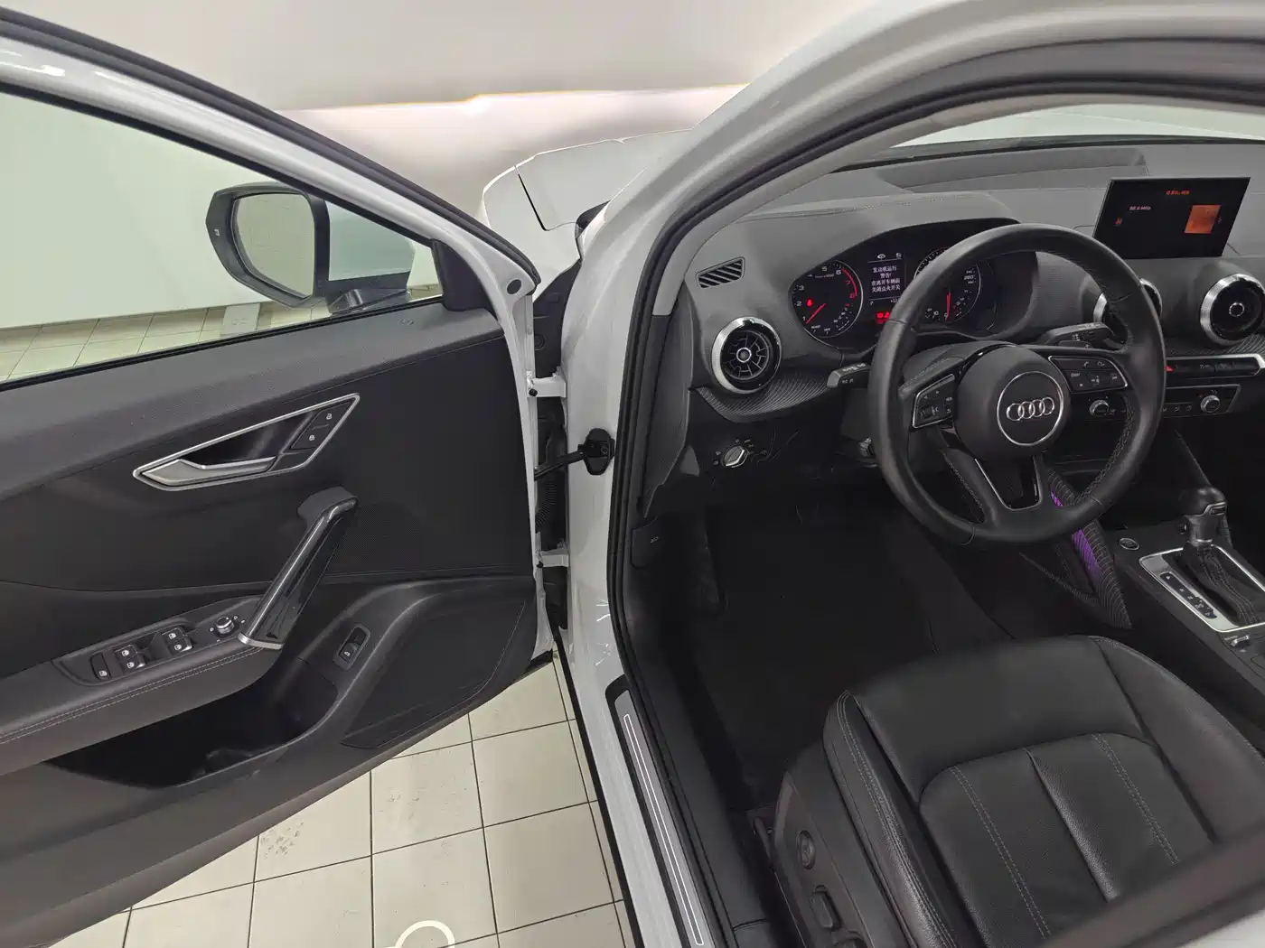 Audi Q2L 2024 35TFSI Fashion Elegance фото 10