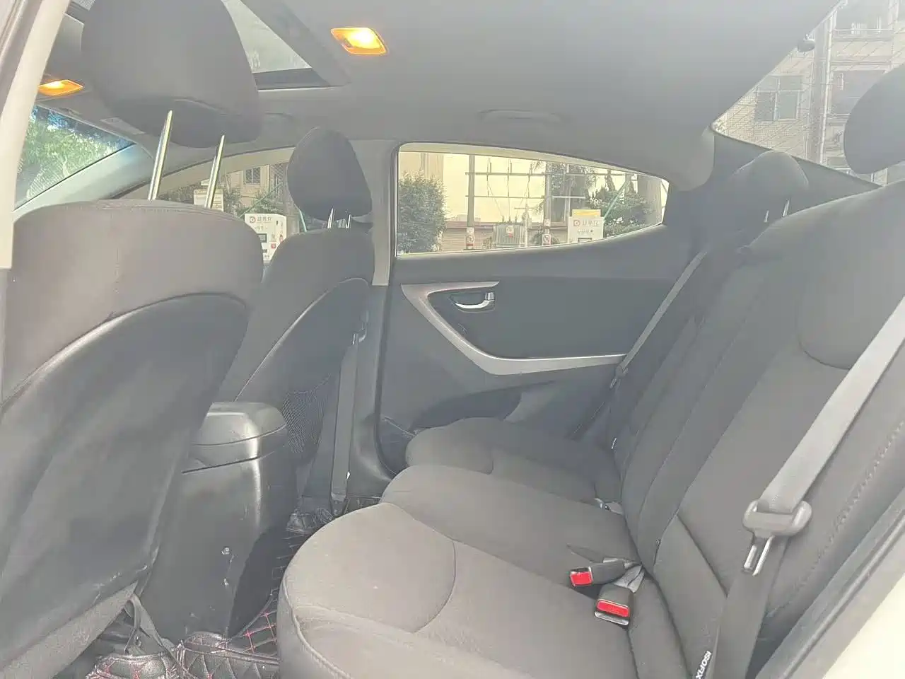 Hyundai Langdong 2015 1.6L Manual Premium фото 7