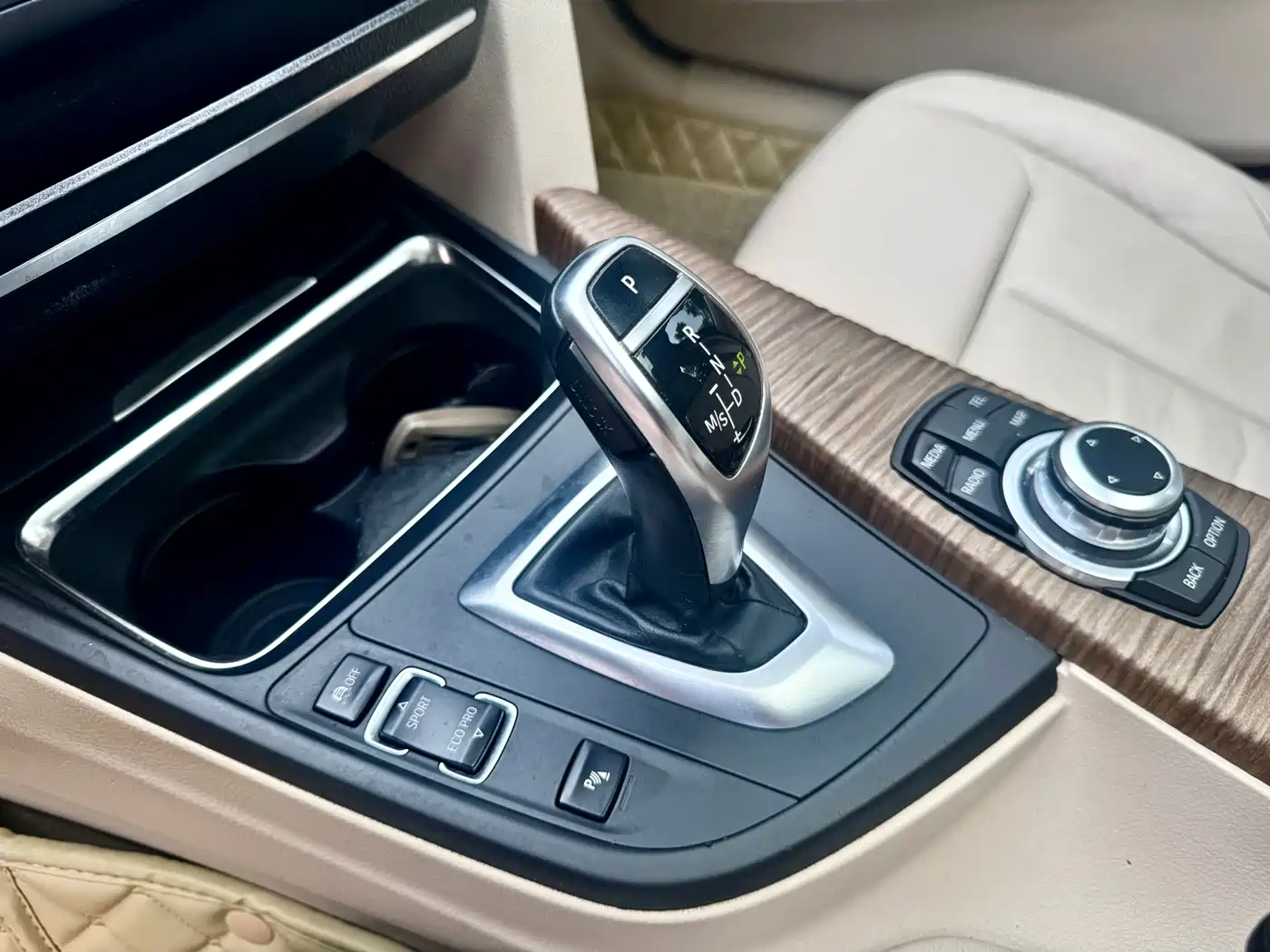 BMW 3 Series 2013 320Li Style Design Package фото 12
