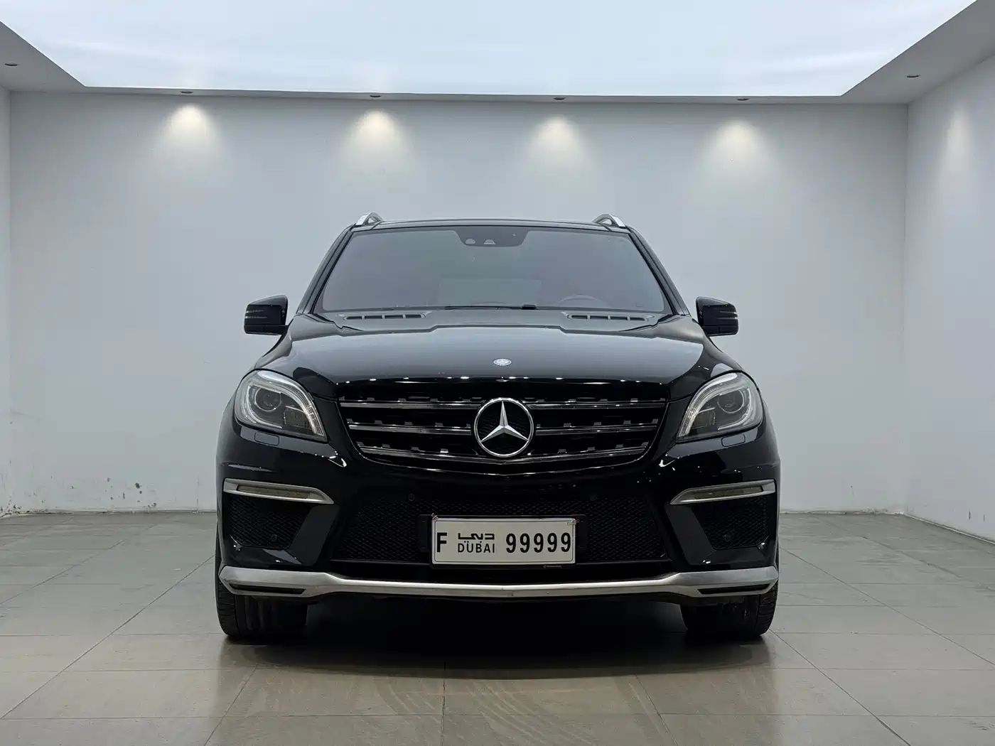 Mercedes-Benz M-Class AMG 2012 AMG ML 63 фото 2