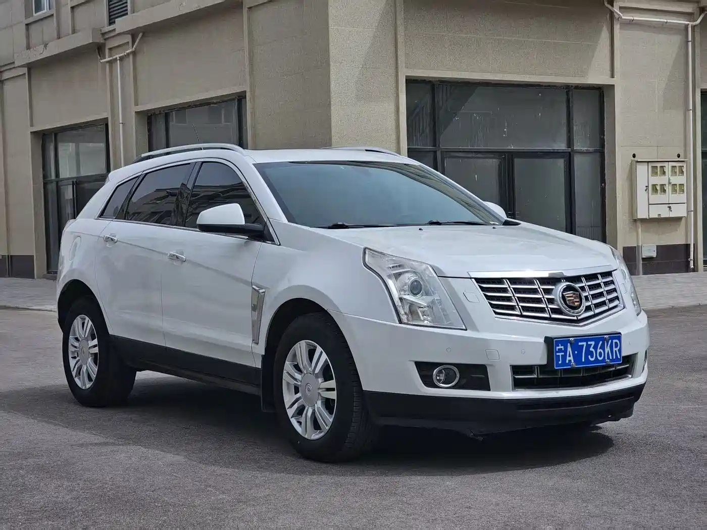 Cadillac SRX 2014 3.0L Elite Model фото 3