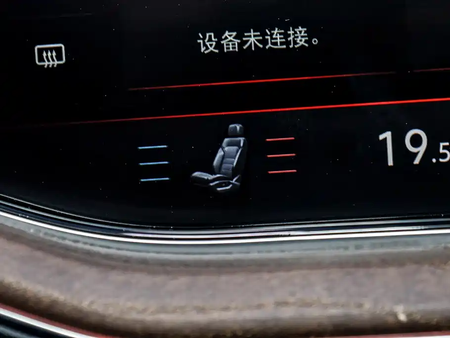 Фото 20 - Volkswagen Touareg