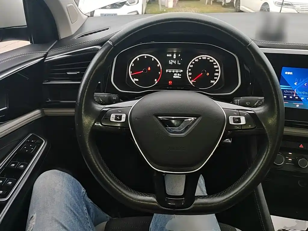 Фото 11 - Jetta VS5