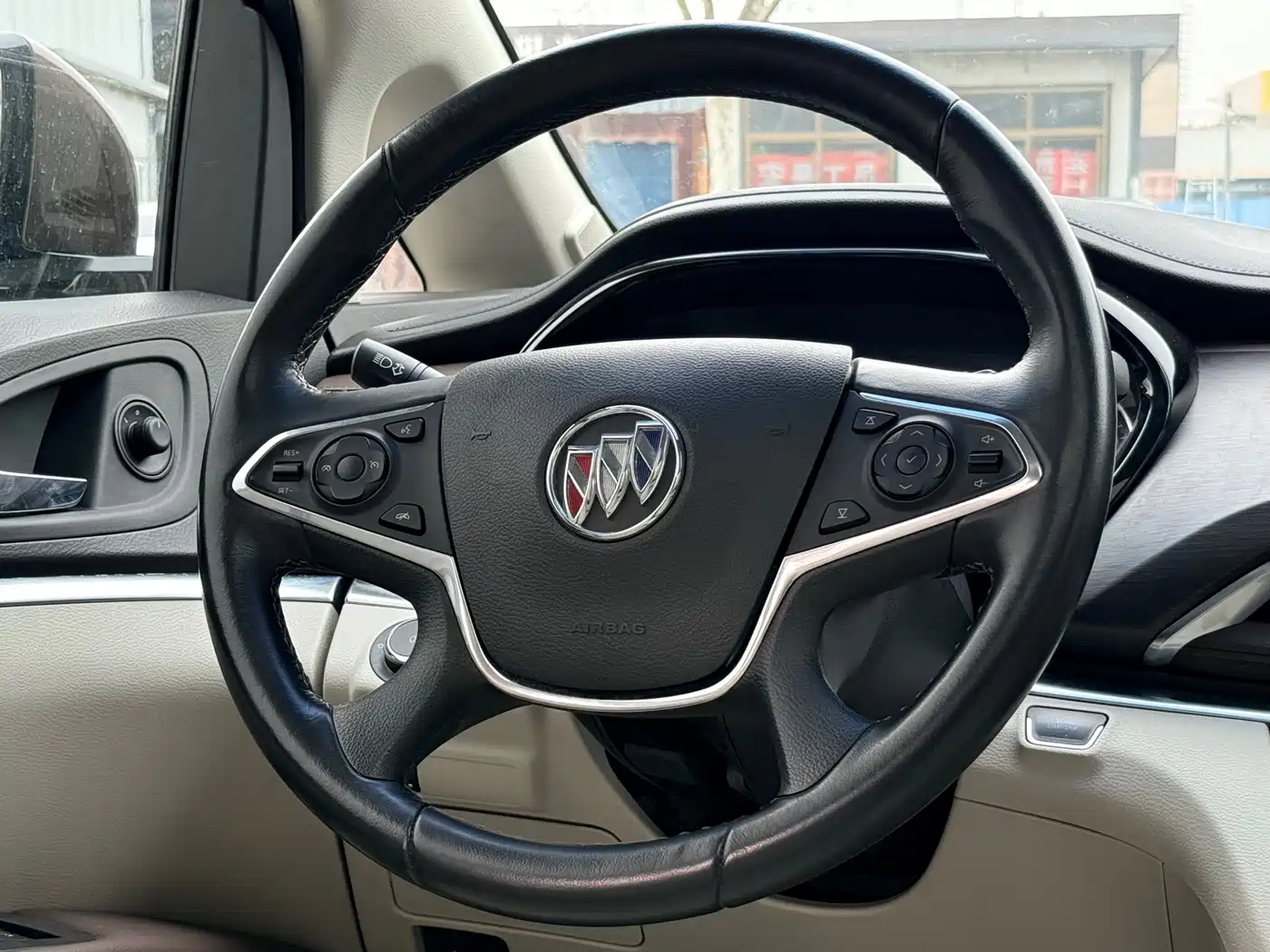 BUICK GL8