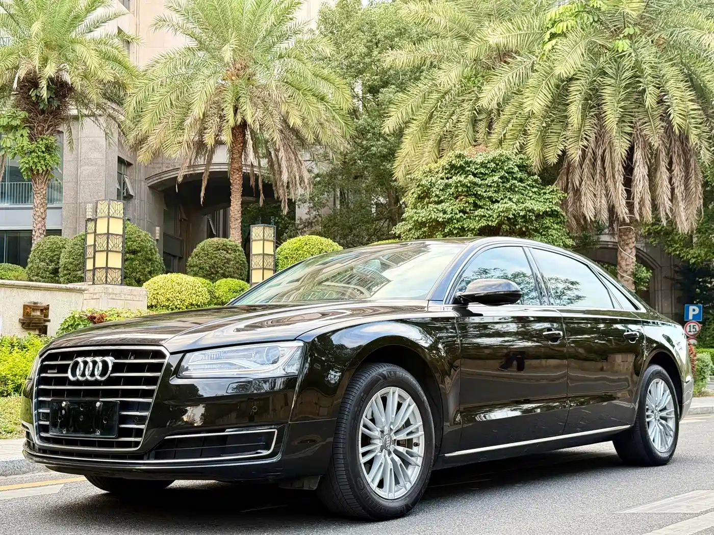 Audi A8 2014 A8L 45 TFSI quattro Comfort