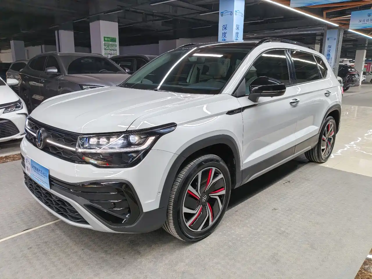 Volkswagen Tharu 2024 300TSI 2WD Moon Premium Edition