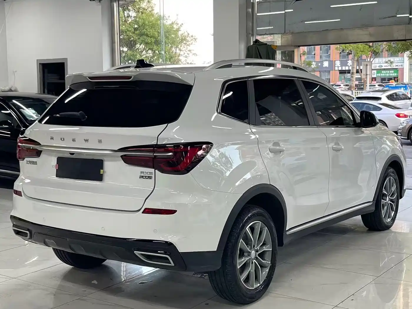 Roewe RX5 2025 2025 PLUS 330TGI Auto Trend-Setting Smart Edition