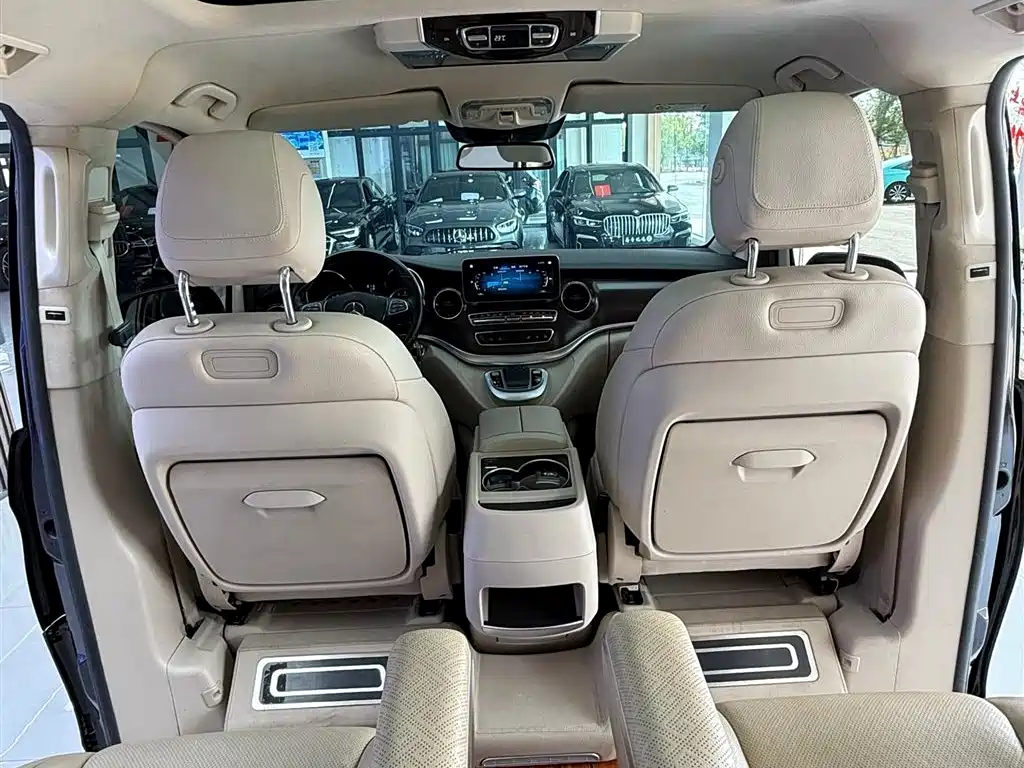 MERCEDES-BENZ V-CLASS