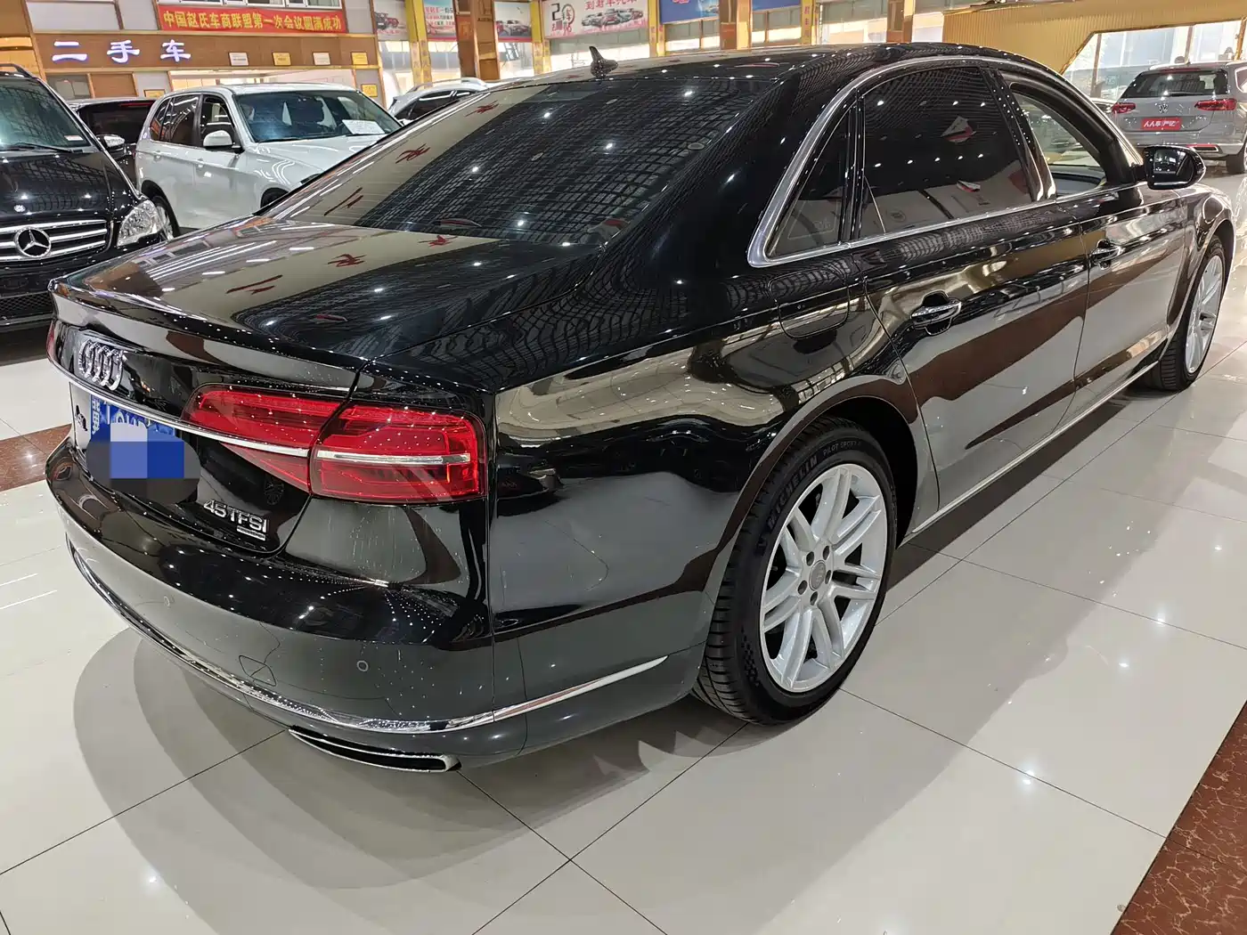Audi A8 2016 A8L 45 TFSI quattro Comfort фото 9