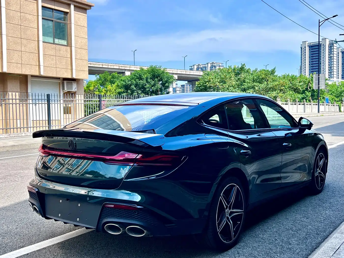 MG MG7 2026 2026 2.0T Trophy+ Super Smart Drive Edition